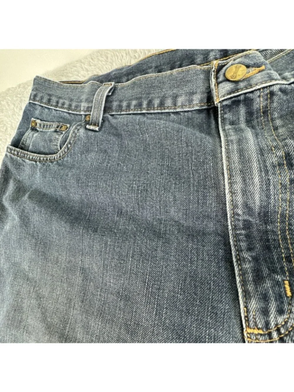 Carhartt Mens Relaxed Fit Blue Denim Jeans 42x32 Classic Workwear Durable USA